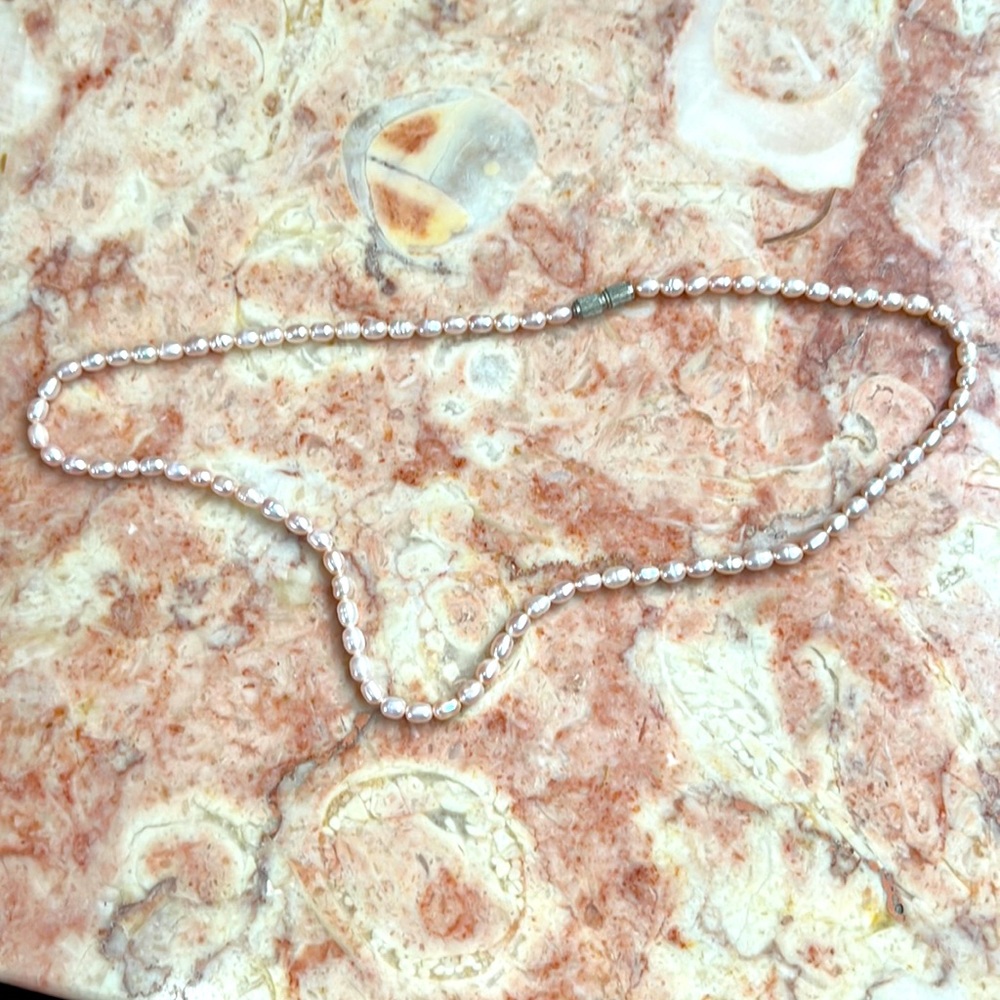 Dainty real pink pearl necklace